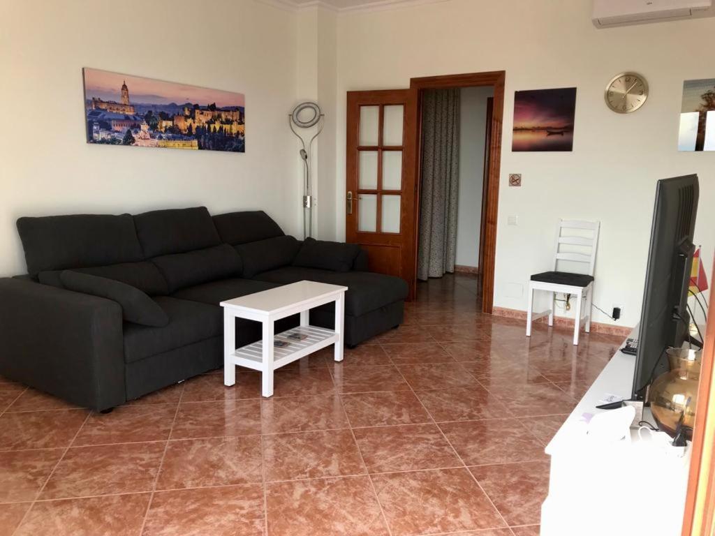 La Roca-Mediterraneo Views, 8Th Floor-New Kitchen- Pool- Parking-Air Conditioning, Ceiling Fans & Free Wifi Torremolinos Exteriör bild
