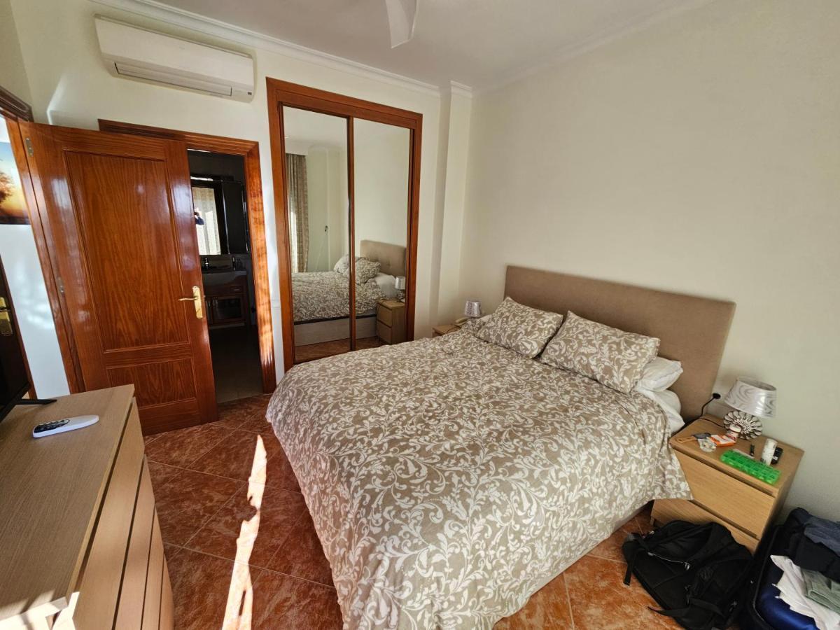 La Roca-Mediterraneo Views, 8Th Floor-New Kitchen- Pool- Parking-Air Conditioning, Ceiling Fans & Free Wifi Torremolinos Exteriör bild