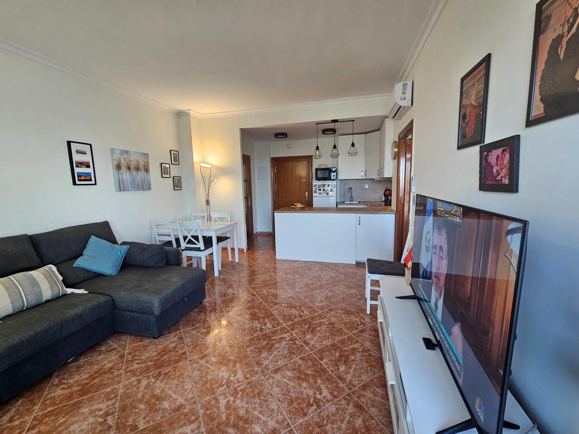 La Roca-Mediterraneo Views, 8Th Floor-New Kitchen- Pool- Parking-Air Conditioning, Ceiling Fans & Free Wifi Torremolinos Exteriör bild